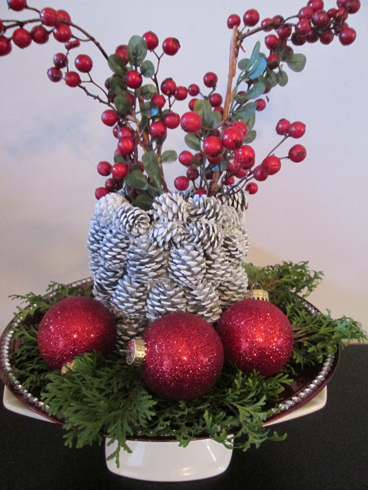 DIY Pine Cone Vase | My Frugal Christmas