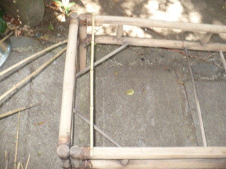 Repairing A Bamboo Coffee Table - measuring the table top