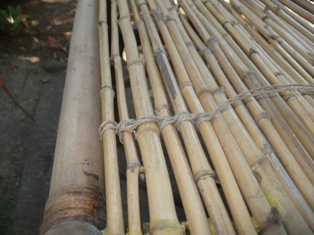 Repairing A Bamboo Coffee Table - another view of the center half  chainstitch wrap