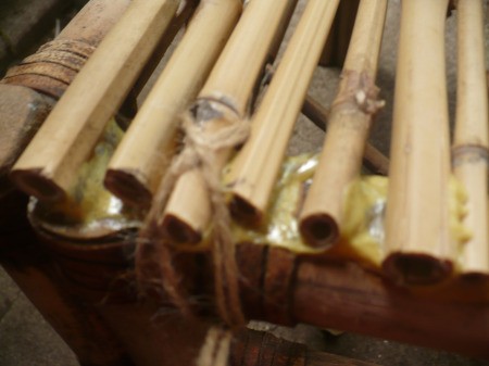 Repairing A Bamboo Coffee Table - begin wrapping