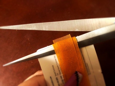 Two-Tone Ribbon Bow - cut ribbon on both edges