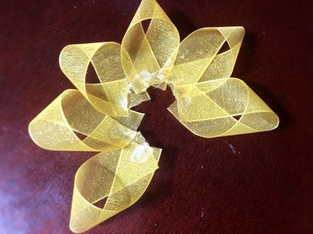 Two-Tone Ribbon Bow - start glueing the ribbon loops together at the corners in a circle