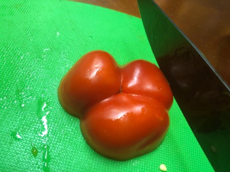 Thanksgiving Turkey Veggie Tray - bottom of red bell pepper