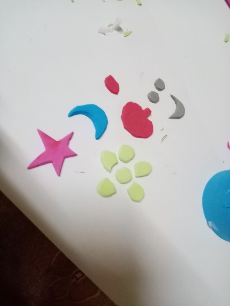 Rubber Foam Stamps on Bottle Caps - foam cutouts