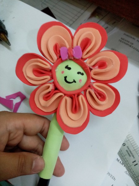 Flower Foam Pen Case and Stand - small pink bow added to the flower face