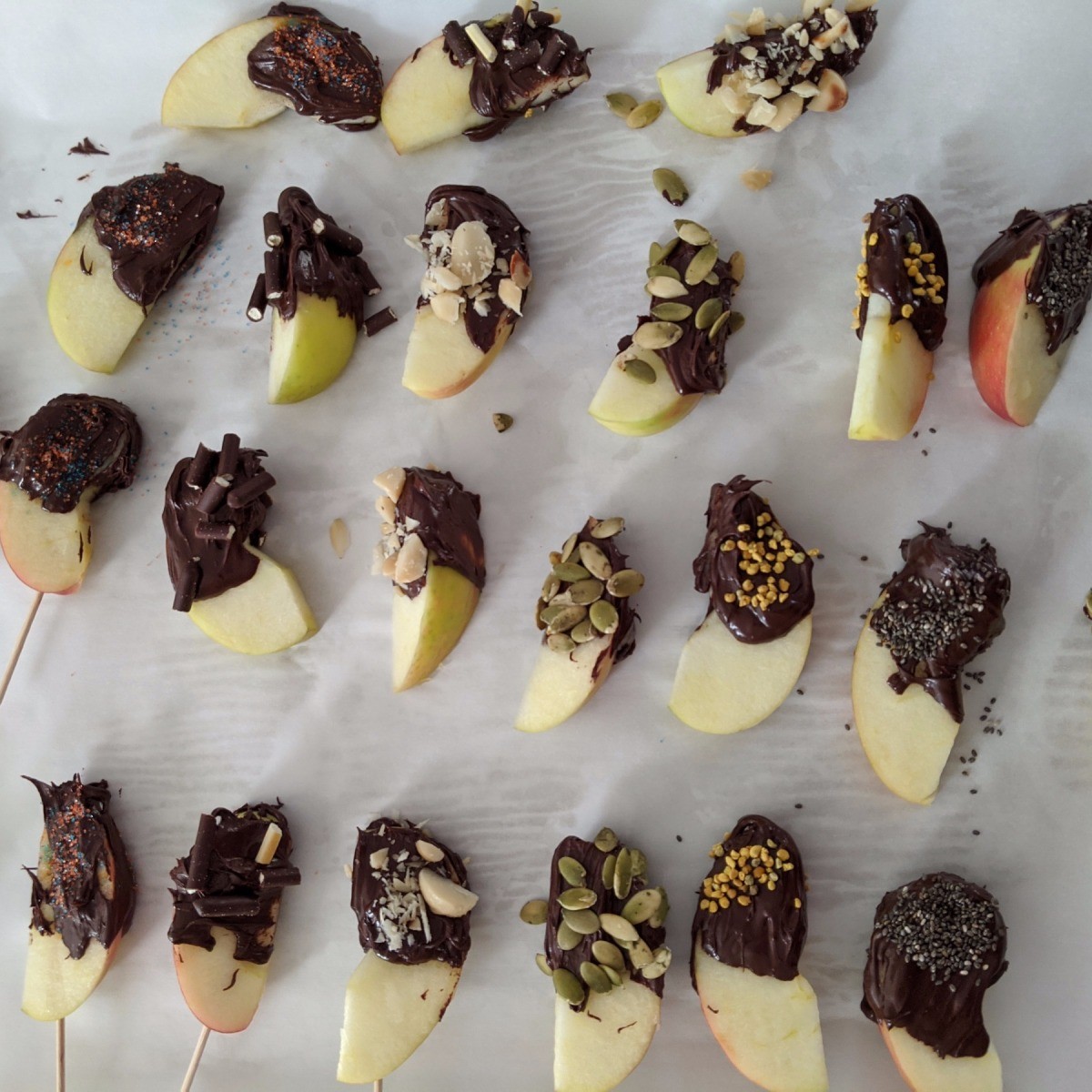 Chocolate Covered Apple Slices | ThriftyFun