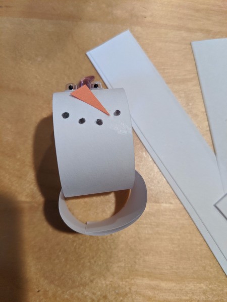 Snowman/Joy Paper Chain Ornament - link formed