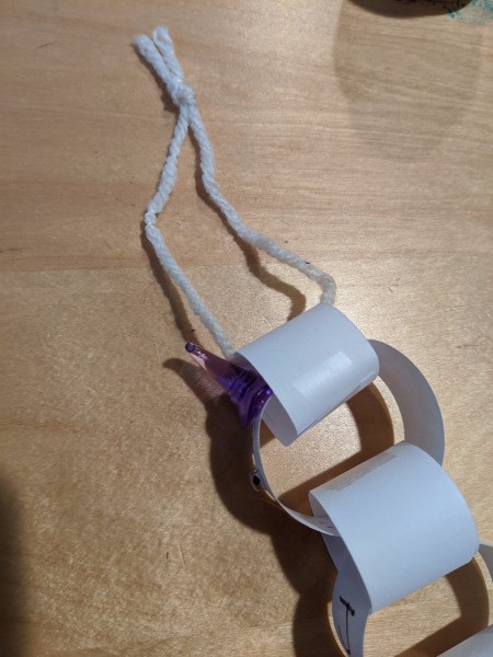 Snowman/Joy Paper Chain Ornament - string tied through the small top link