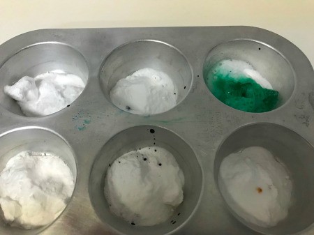 Fizzy Hidden Colors - add vinegar