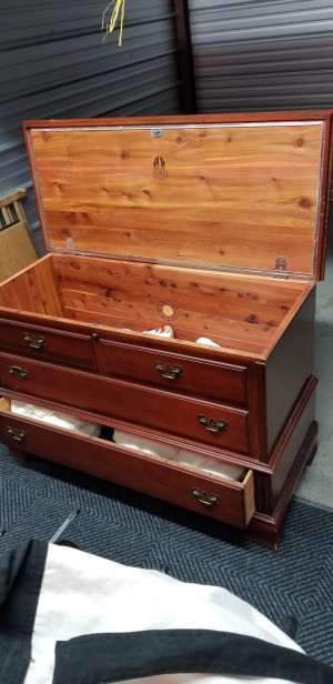 Value of a Lane Hope Chest  - chest with two faux and one working drawer