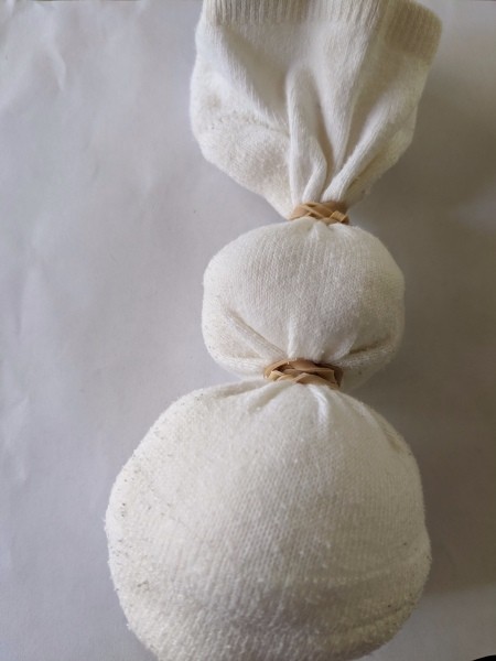 No-Sew Christmas Sock Snowman  - 2 part snowman