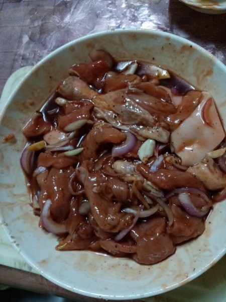 marinading meat