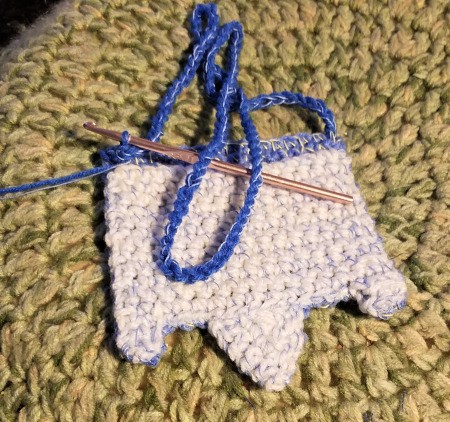 Crocheted Pouch with Lanyard for Crafting Supplies - add vertical seams for hook and pen and then work the lanyard