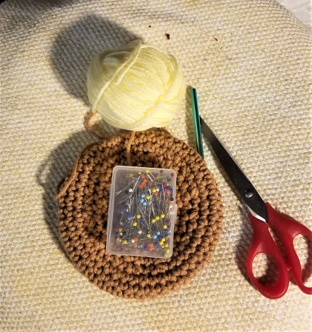 Crocheted Donut Pincushion - supplies