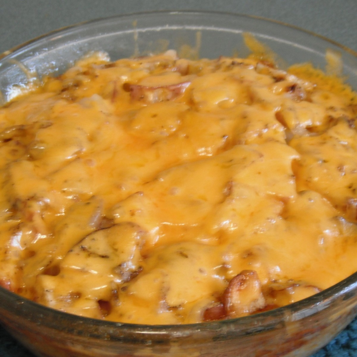 Microwave Cheesy Potatoes with Onions ThriftyFun