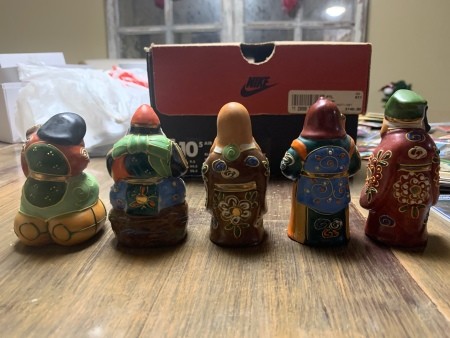 Value of a Chinese Vase and Figurines