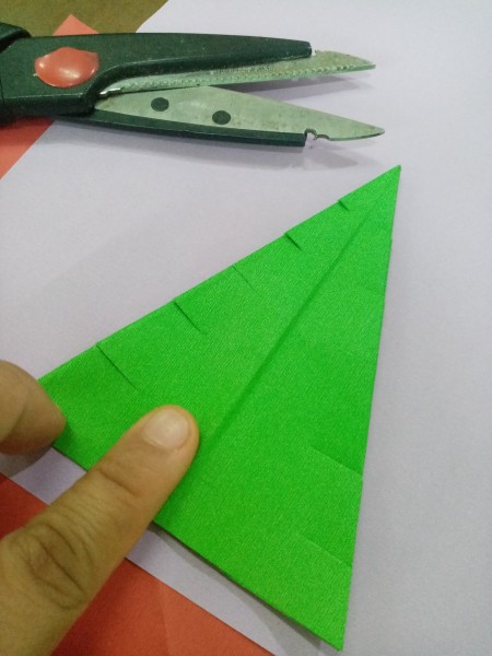 Colorful Paper Mini Table Top Christmas Tree - cuts made in the pleats