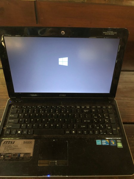 Replacing Your Laptop Hard Drive - Microsoft logo on the screen