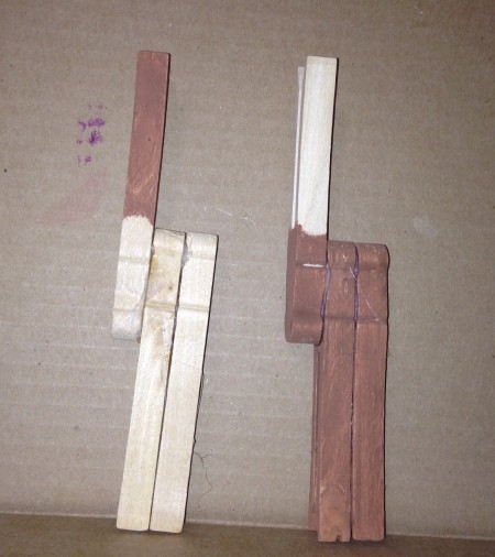 Clothespin Reindeer - glue two flat slotted pins together and then add the third upside down