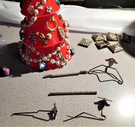 Funnel and Broken Jewelry Christmas Tree - modifying a plate hanger for the tree topper