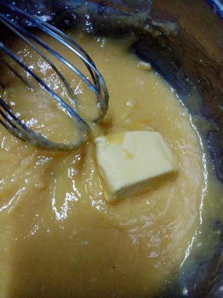 adding butter to filling