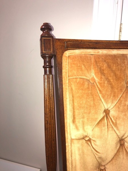 Identifying a Vintage Chair