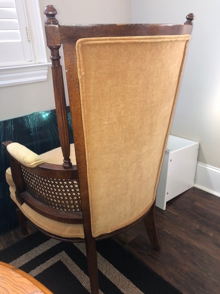 Identifying a Vintage Chair