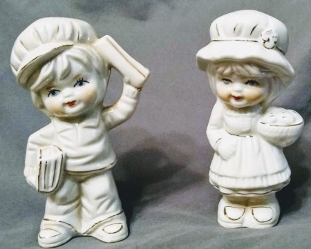 Identifying Porcelain Figurines