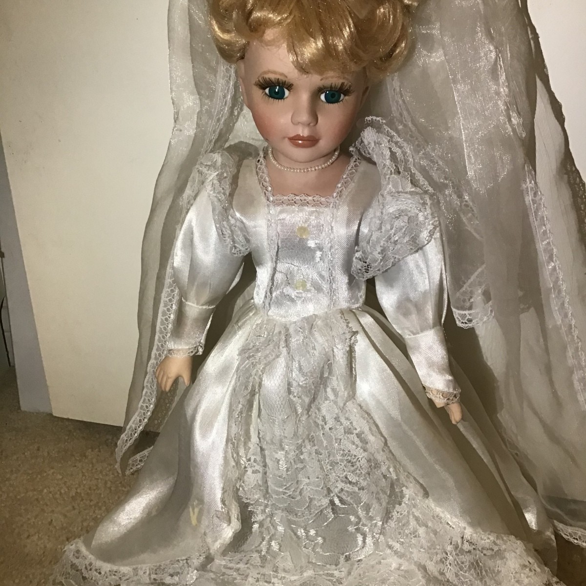 Identifying a Porcelain Doll? | ThriftyFun