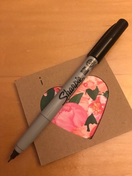 Heart Picture Frame Magnet - decorate the face of the frame or write a message