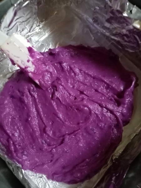 spreading batter in foil lined pan