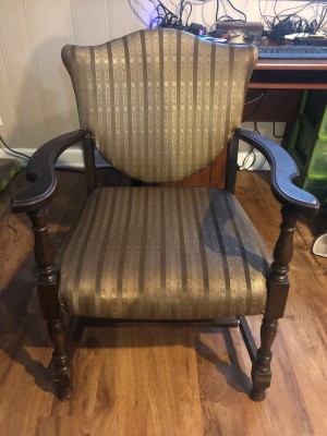 Value of a Murphy Chair - upholstered chair with wooden arms and legs