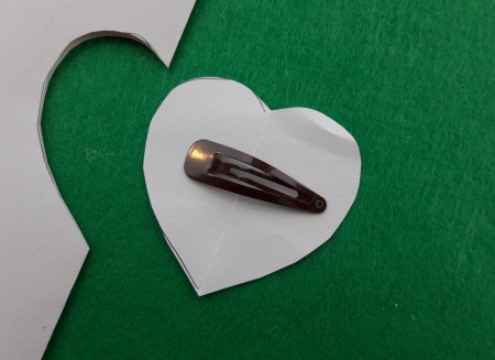 Felt Heart Hair Clip - double check size of heart to the clip