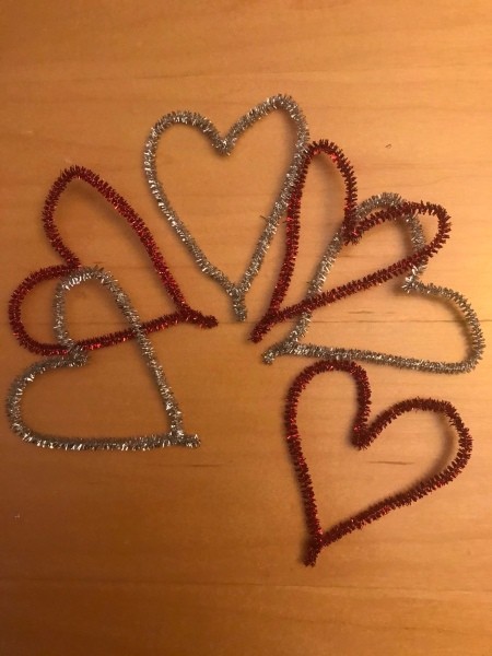 Making a Tinsel Pipe Cleaner Heart Garland | ThriftyFun