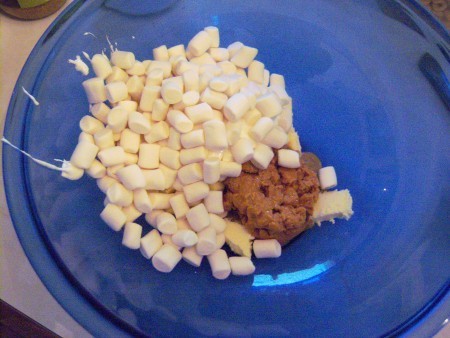 marshmallows & Peanut Butter in bowl