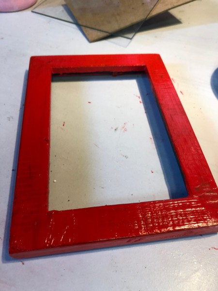 Valentine's Day Picture Frame - paint the frame red and allow to dry