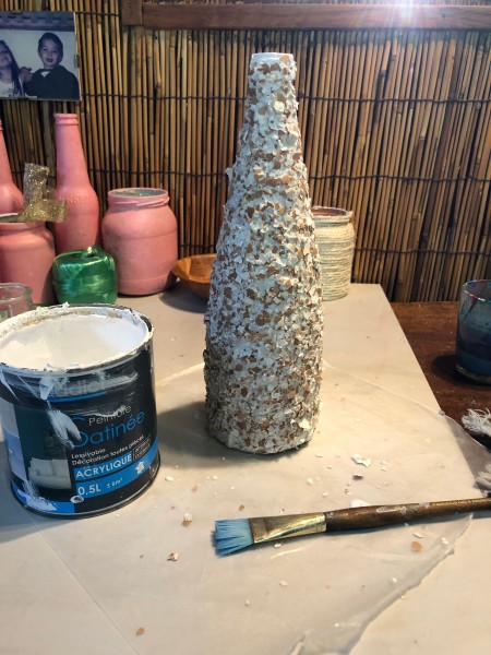 Recycled Eggshell Vase - ready to apply acrylic paint