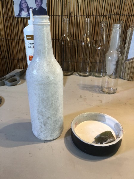 Recycled Snow and Heart Vase - paint the bottle with a coat of white acrylic paint