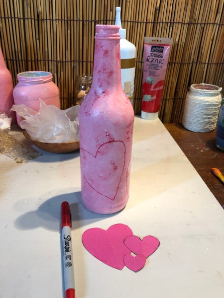 Recycled Snow and Heart Vase - draw or trace the heart shapes on the bottle