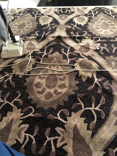 Fixing Area Rugs That Bubble Up, How To Make A Large Rug Lay Flat
