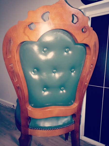 Value of Antique Dining Table and Chairs