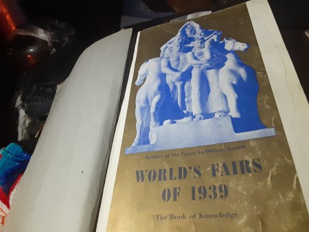 Value of the Book of Knowledge of 1939 World's Fairs - cover page