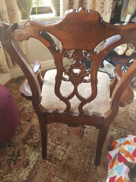 Identifying an Arm Chair