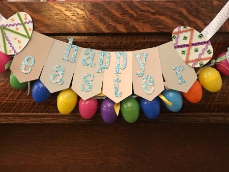 Making a Plastic Egg Garland - display