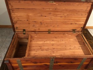 Value of a Larkin Furniture Company Cedar Hope Chest - open with a lift out tray in place