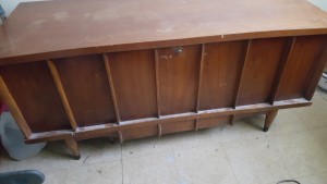 Value of a Lane Cedar Chest - chest possibly '60s or there about