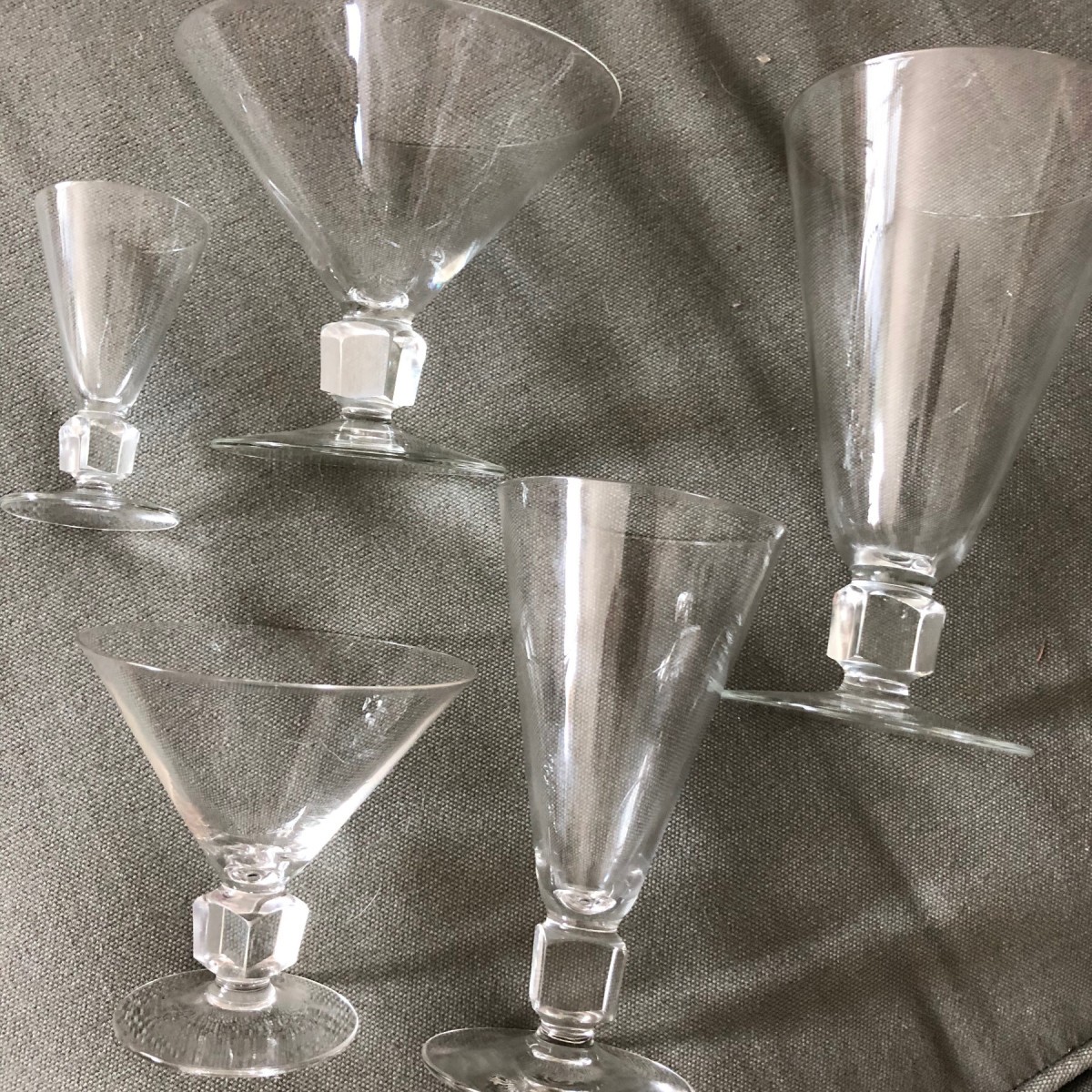 Identifying a Vintage Set of Cocktail Glasses? | ThriftyFun