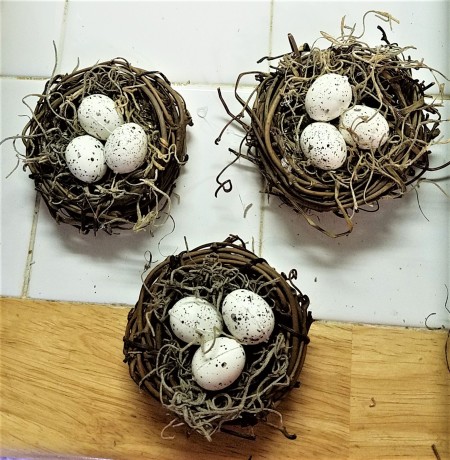 Tiny Egg Nest Magnets - three eggs per nest and you are done