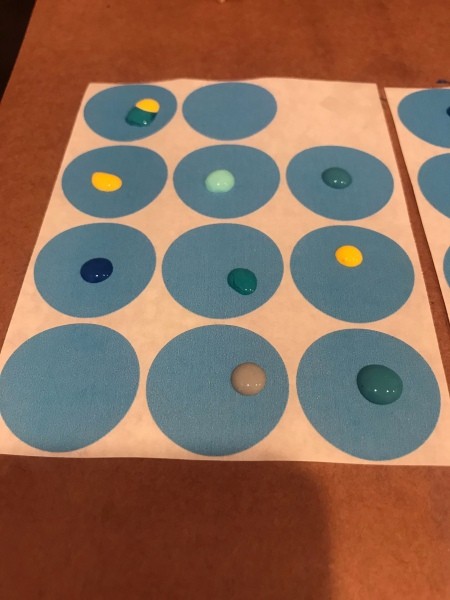 Splatter Paint Sticker Circle Garland - add drops of paint to the stickers