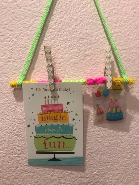 Hanging Memo Holder - ready to hang